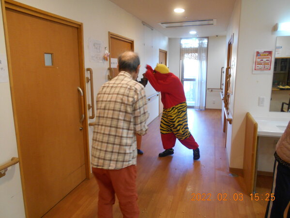 img3_608.jpg